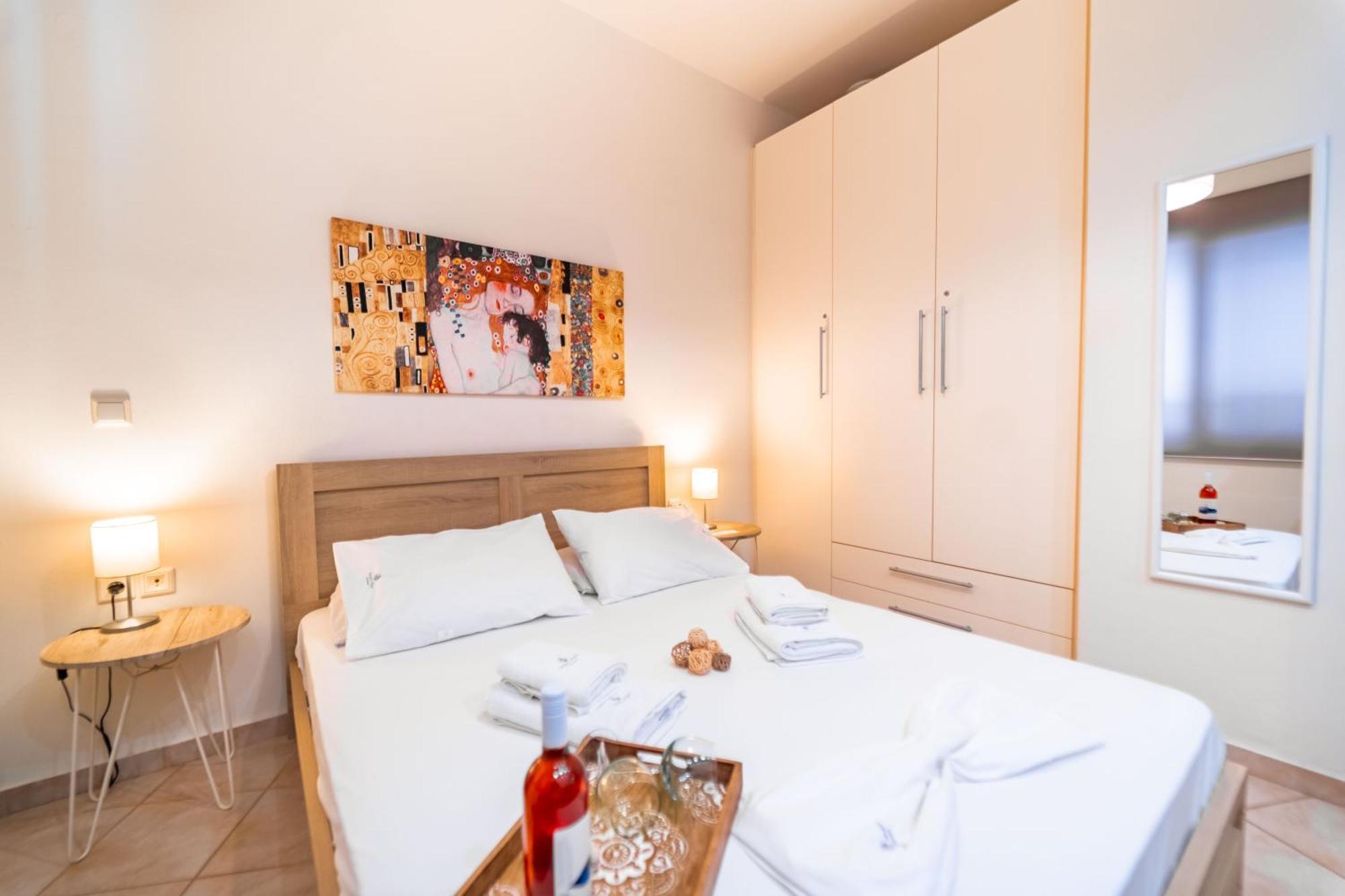 Rosso 3 Centre Apartment